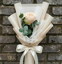 Букет цветов из:  Розы в Шварцевский
