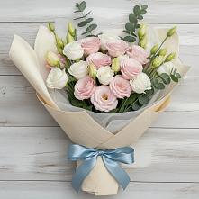 Букет цветов из:  Лизиантусы в Шварцевский