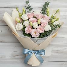 Букет цветов из:  Лизиантусы в Шварцевский