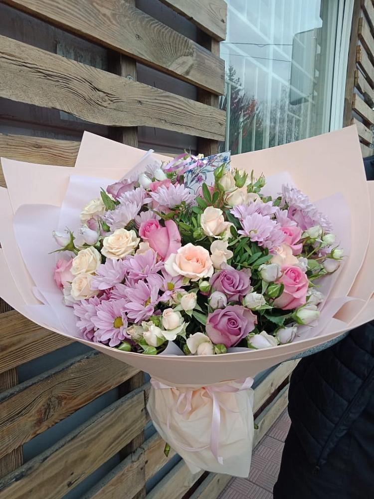 Букет цветов из: Розы и Хризантемы в Шварцевский