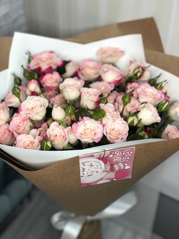 Букет цветов из: Розы в Шварцевский