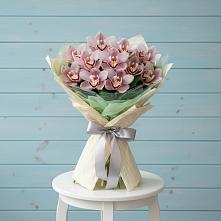 Букет цветов из:  Орхидеи и Розы в Шварцевский