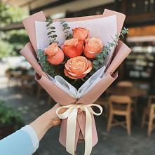 Букет цветов из:  Розы в Шварцевский