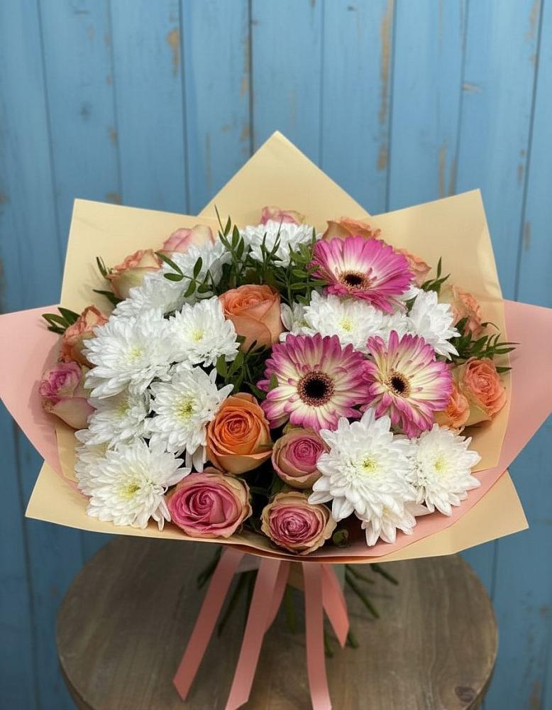 Букет цветов из: Розы, Герберы и Хризантемы в Шварцевский