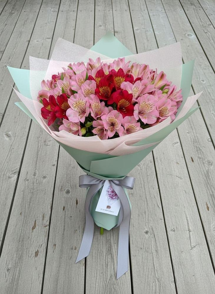 Букет цветов из: Альстромерии в Шварцевский