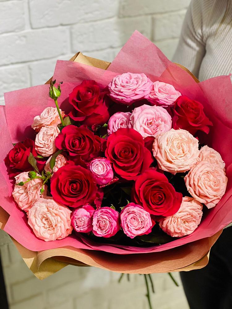 Букет цветов из: Розы в Шварцевский