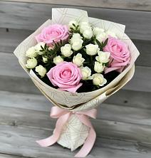 Букет цветов из:  Розы в Шварцевский