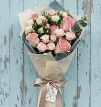 Букет цветов из:  Розы #REPLACE_PRED# Шварцевский