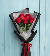 Букет цветов из:  Розы в Шварцевский