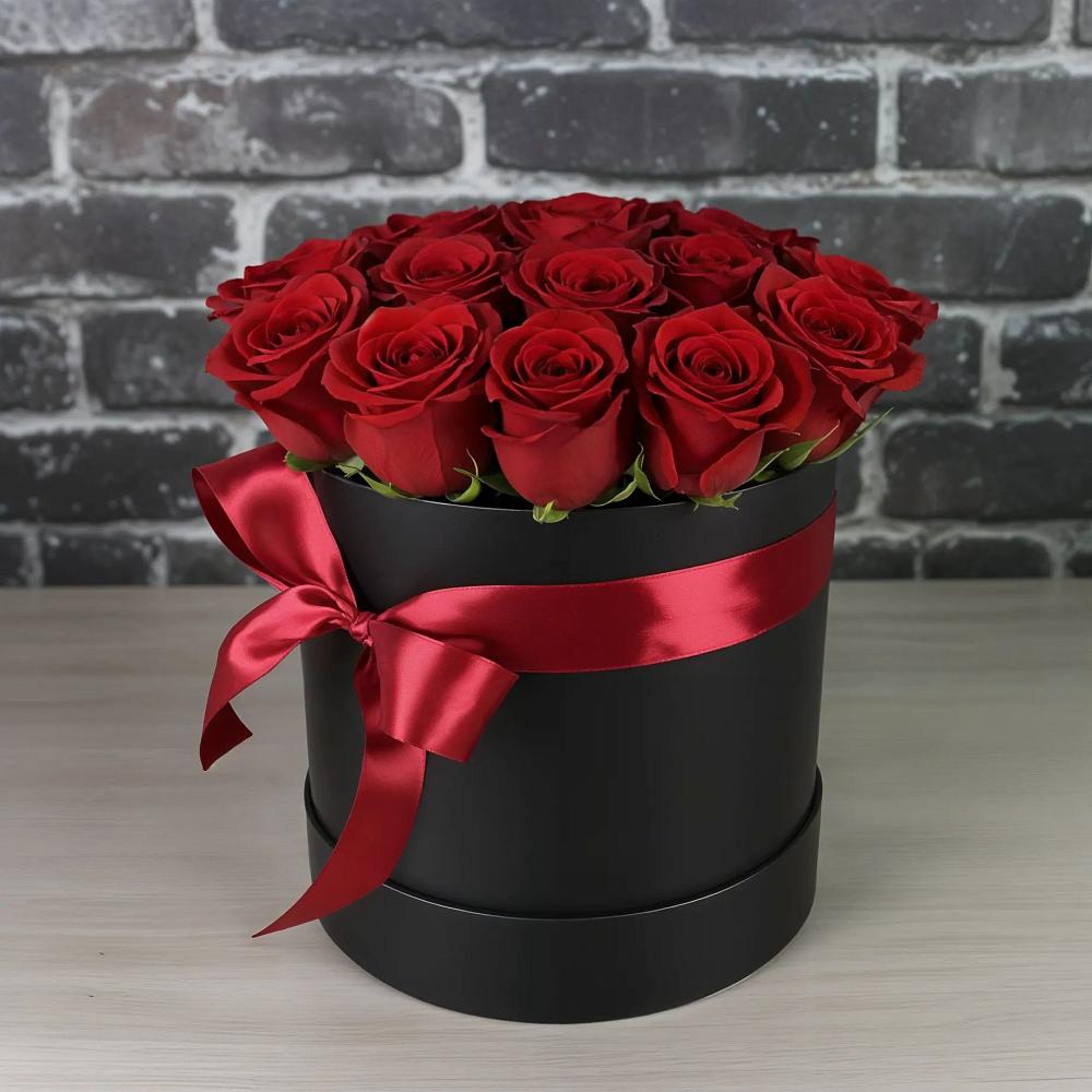 Цветочная композиция из Розы в шляпной коробке в Шварцевский