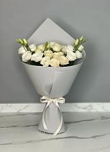 Букет цветов из:  Розы и Лизиантусы в Шварцевский